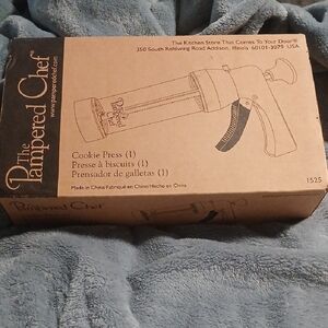 The Pampered Chef Cookie Press - Brown Box